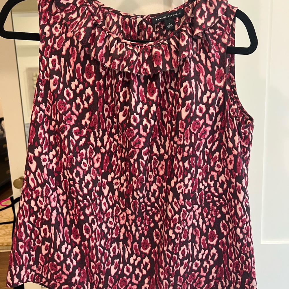 Women's Pink Leopard Print Sleeveless Silk Top